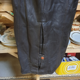 Плащ кожаный с ремнем "Leather. Pak Antilop", размер s, длина 115 см, полуобхват 60 см. Винтаж.. Картинка 9